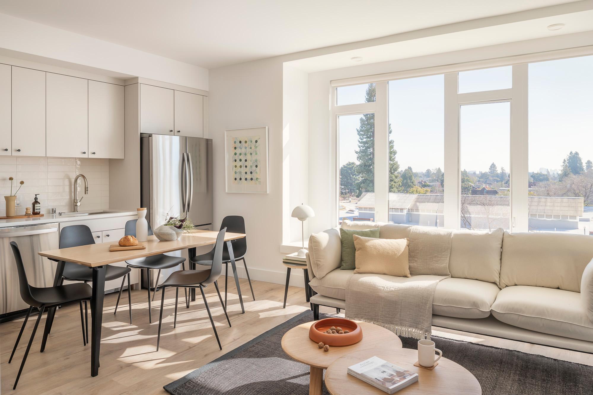 Common  Coliving and Apartments
